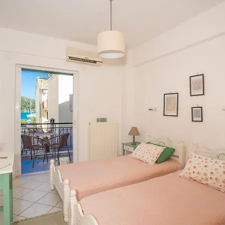 アパート A2- Alexandri *